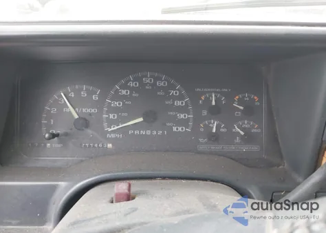 1998 Chevrolet C1500 Fleetside из США, поврежденный, VIN 1GCEC19R9WR126561